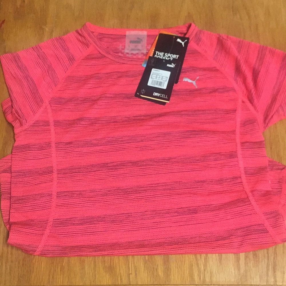 Puma athletic top